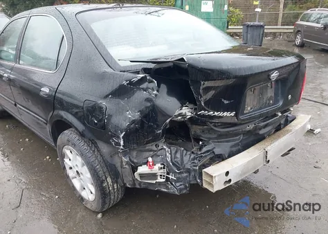 2000 Nissan Maxima Gle/Gxe/Se z USA, uszkodzony, nr VIN JN1CA31D9YT732492